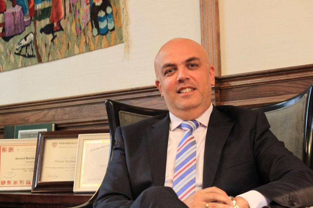 أحمد لبيب الرئيس التنفيذي والعضو المنتدب لشركة خدمات المشاريع المتناهية الصغر
