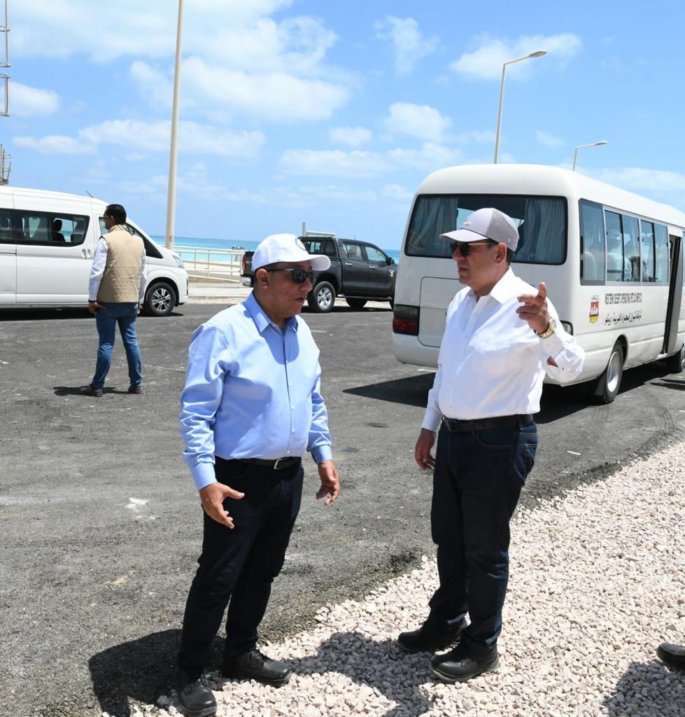 وزير البترول يفتتح محطة الطاقة الشمسية بميناء الحمراء بالعلمين الجديدة