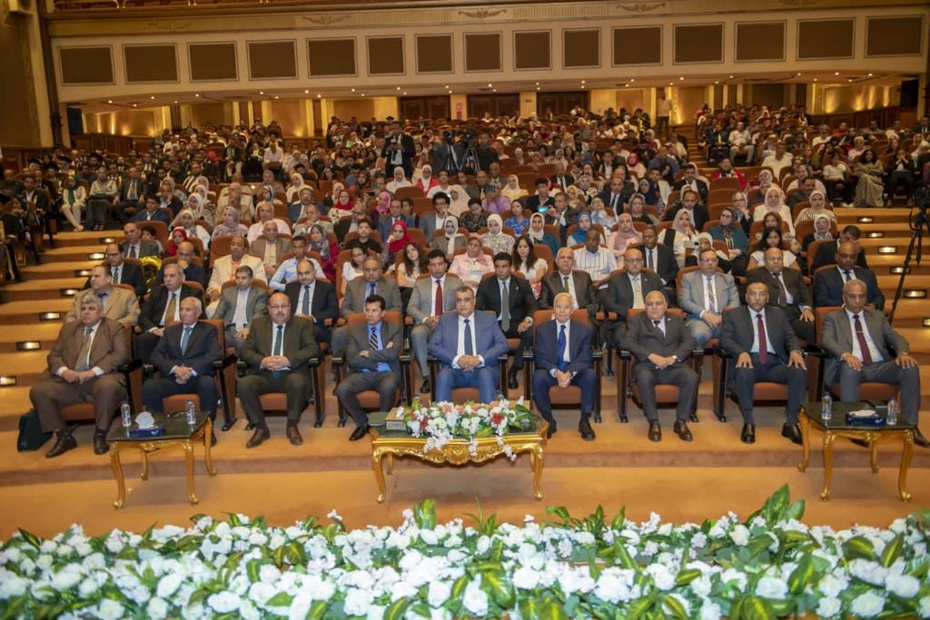 حفل تخرج الدفعة الرابعة من الأكاديمية المصرية للهندسة