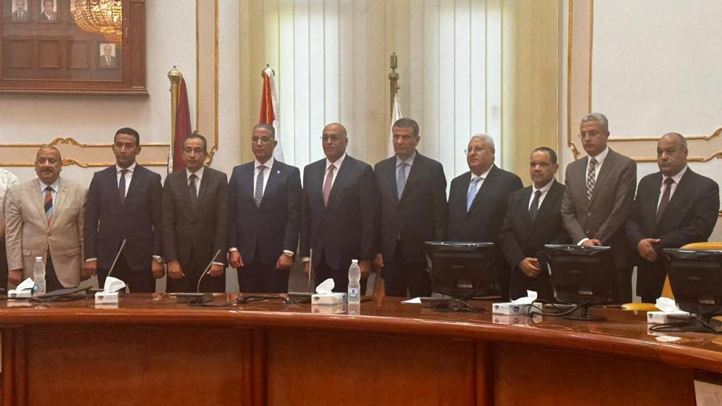 محافظ الفيوم يشهد توقيع بروتوكولي تعاون بين الجامعة وجهاز تنمية المشروعات والبنك الزراعي