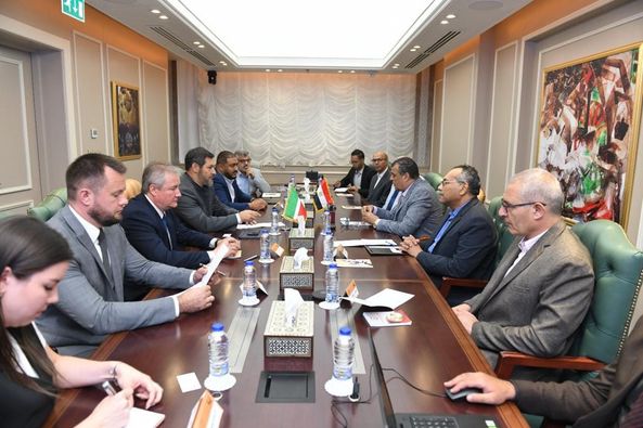 وزير الإنتاج الحربى فى اجتماع مع وزير التجارة والصناعة بجمهورية تتارستان
