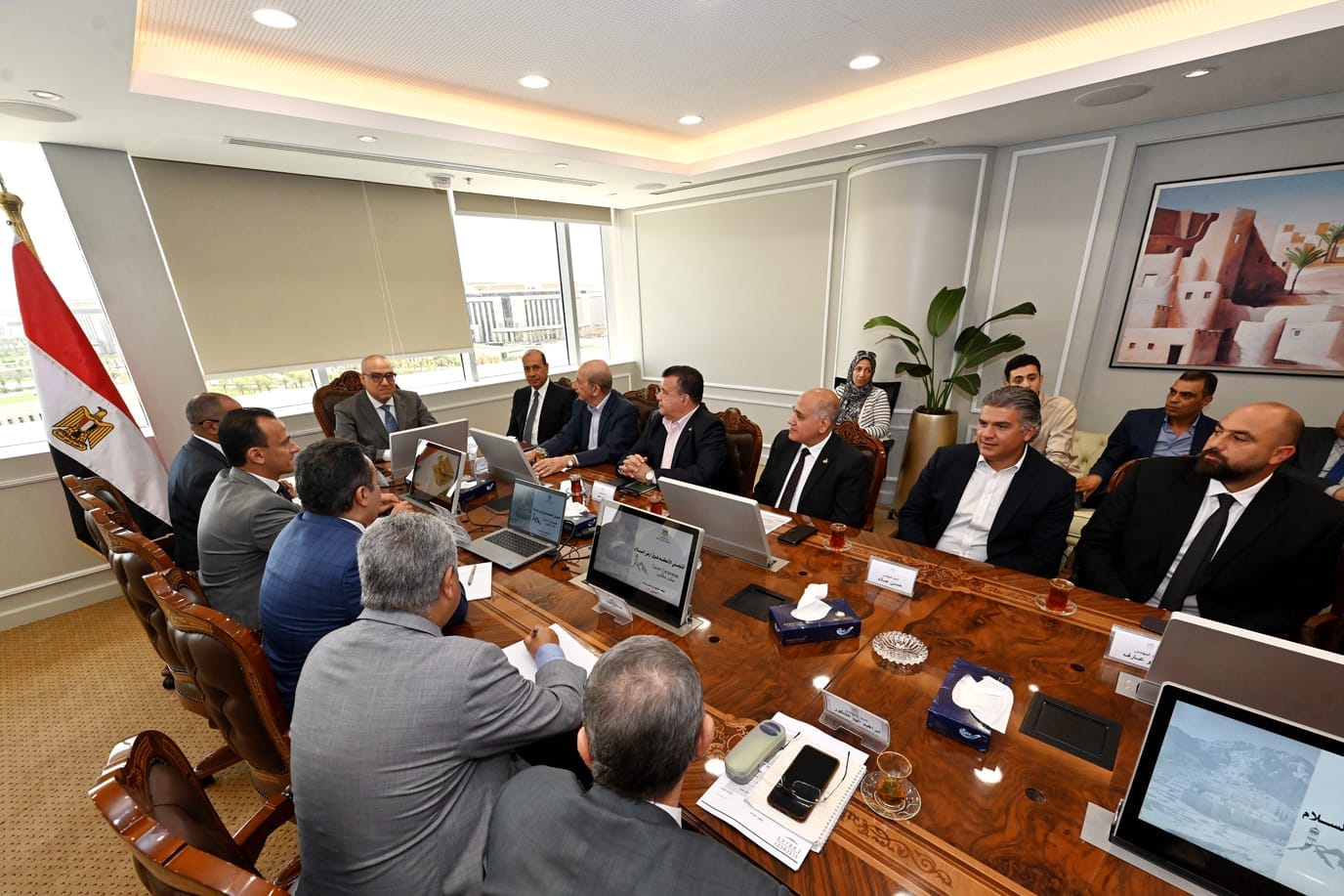 وزير الإسكان يتابع البرنامج الزمني لمشروع تطوير موقع التجلى الأعظم