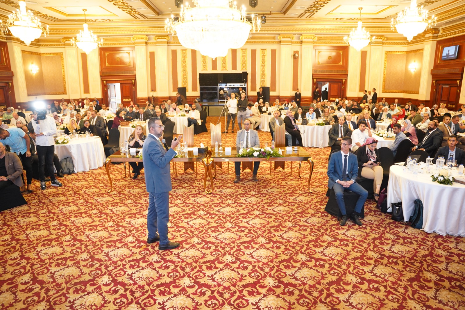 برنامج تدريب اللجان التنفيذية بالمحافظات
