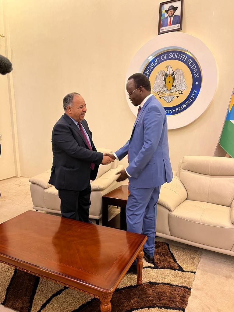 وزير المالية المصري فى المؤتمر الاقتصادي الوطني الأول لدولة جنوب السودان