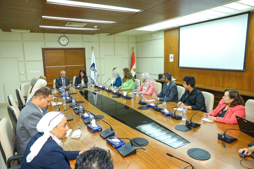 وزيرة التعاون الدولي تلتقي قيادات الجامعة العربية المفتوحة في مصر