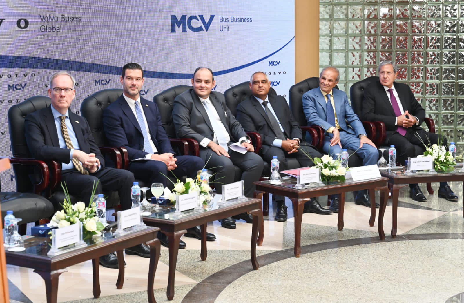 وزير التجارة والصناعة ونظيره السويدي يشهدان اتفاقية تعاون