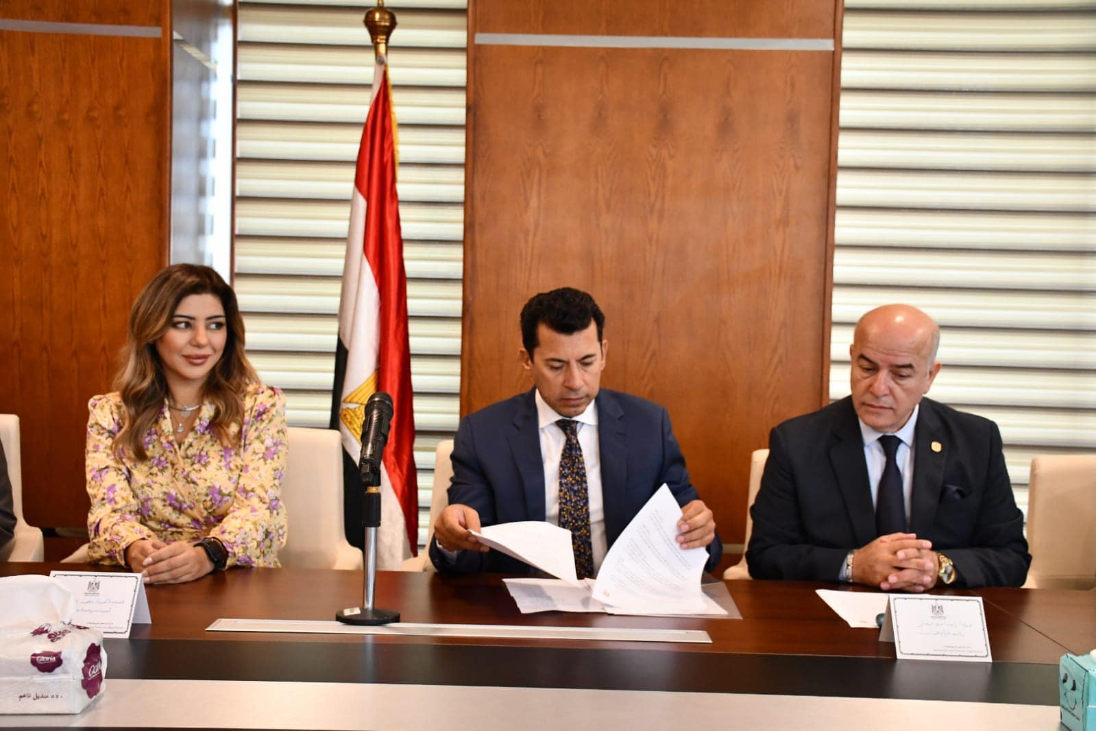 وزير الشباب يشهد توقيع بروتوكول تعاون مع التحالف الوطني