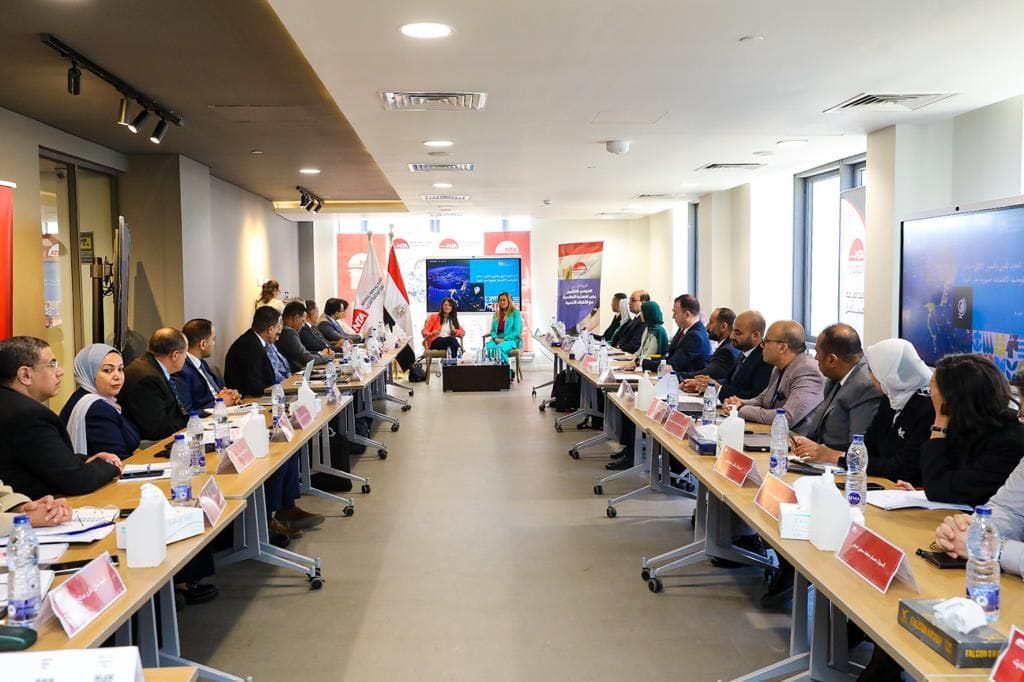 البرنامج القومي لتدريب القائمين على العملية التعاقدية مع الأطراف الأجنبية