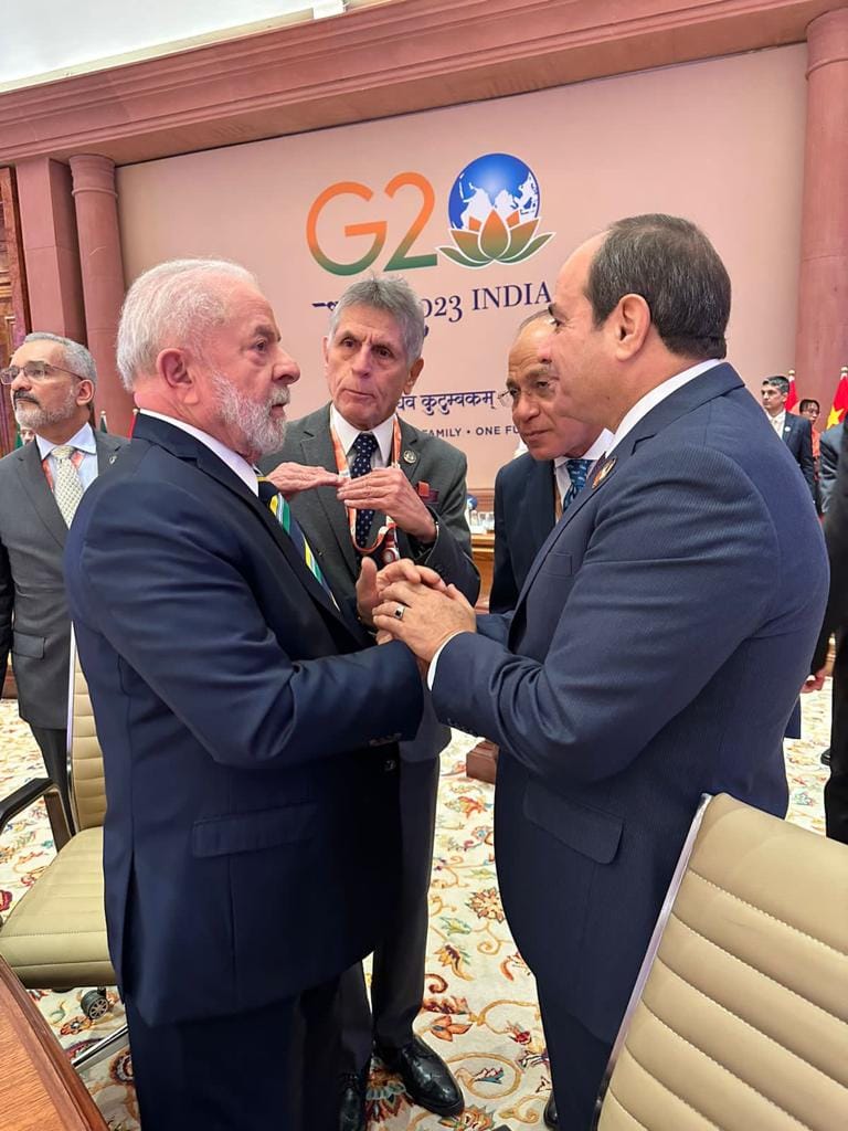 الرئيس السيسي يجري عددا من اللقاءات الجانبية