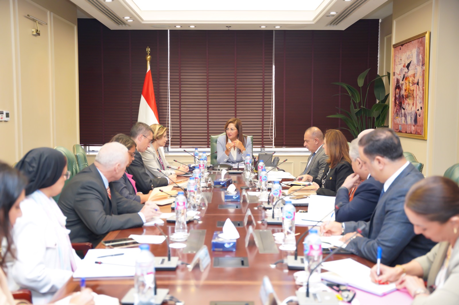 وزيرة التخطيط فى اجتماع مع وفد البنك الدولي
