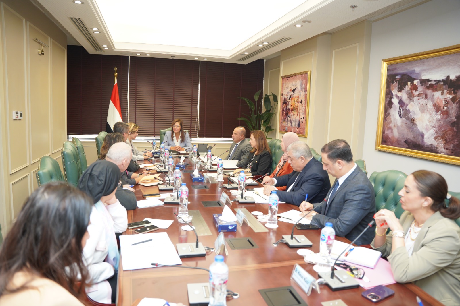 وزيرة التخطيط فى اجتماع مع وفد البنك الدولي