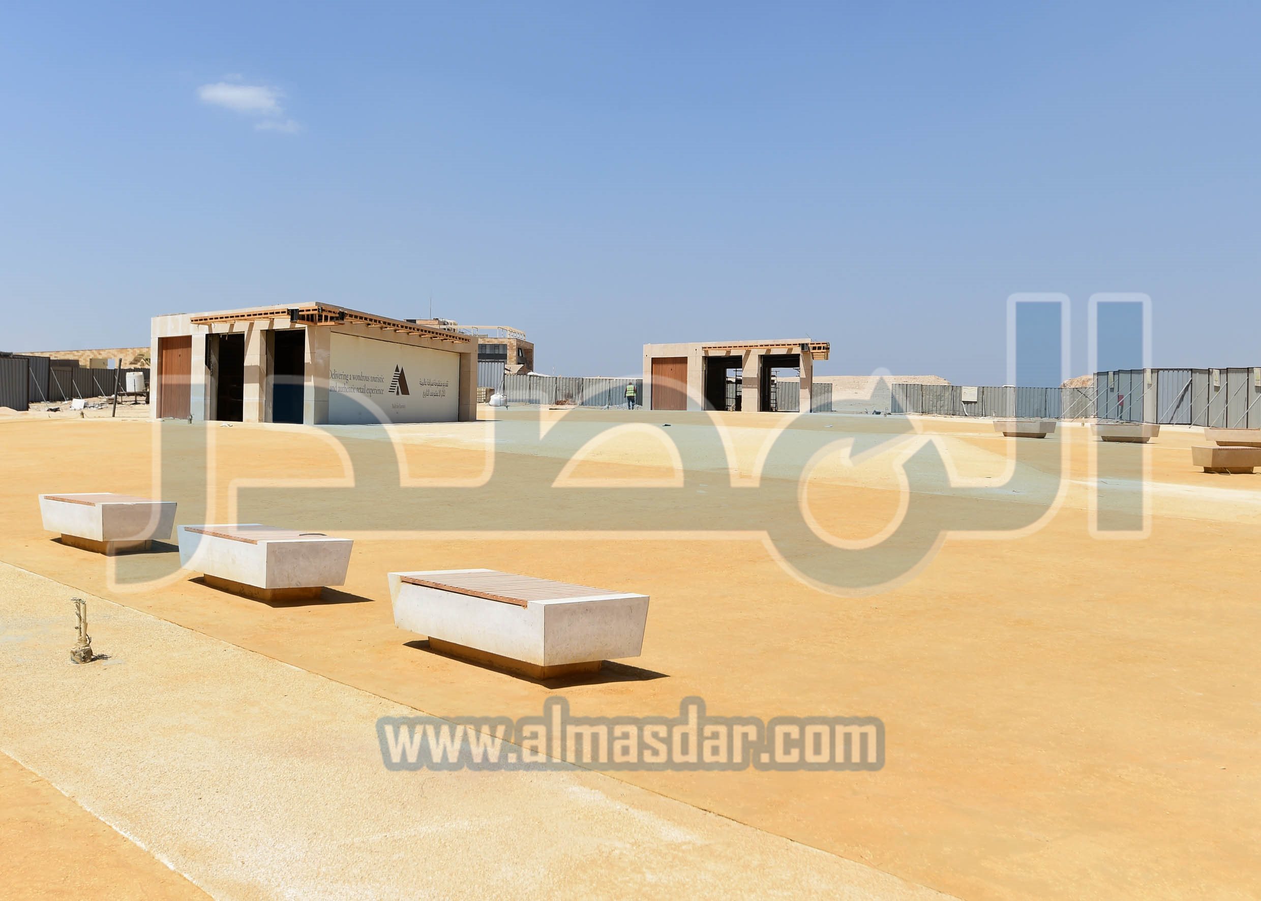 رئيس الوزراء يتفقد أعمال تطوير الخدمات بمنطقة الأهرامات