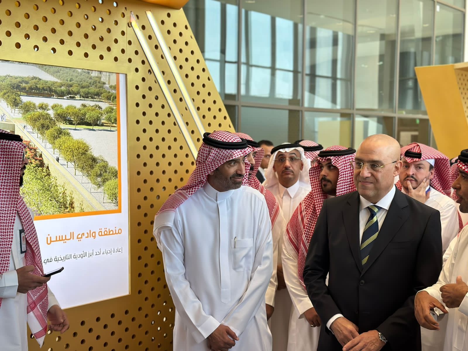 وزير الإسكان يشارك فى افتتاح معرض �سيتي سكيب� بالسعودية