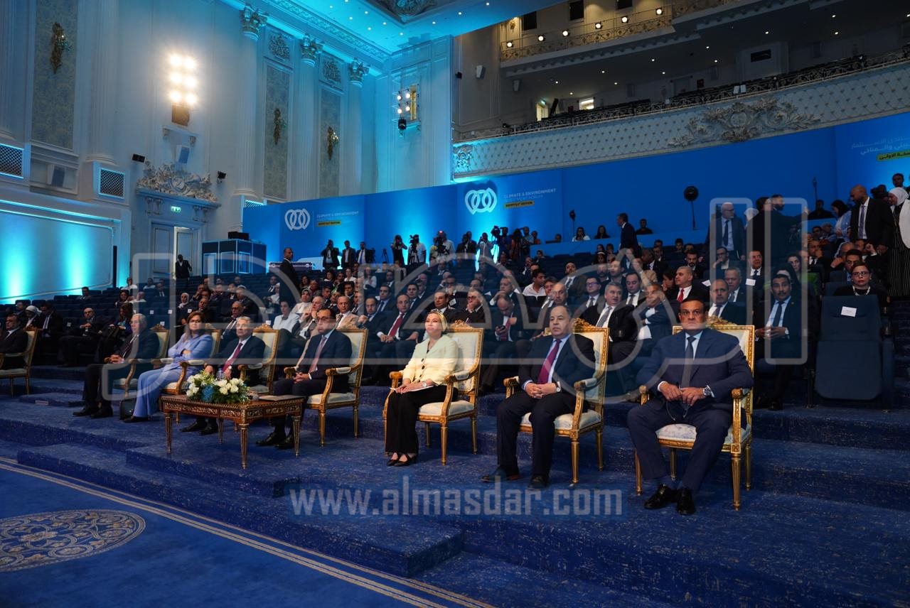 مدبولي يفتتح النسخة الأولى لمنتدى الاستثمار البيئي والمناخي