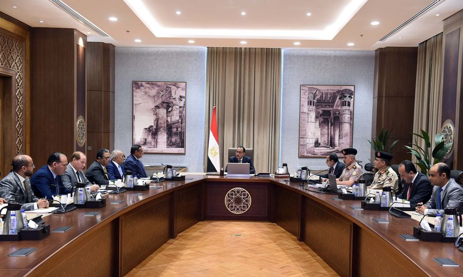 رئيس الوزراء يناقش الخطة التنموية الشاملة في شمال سيناء