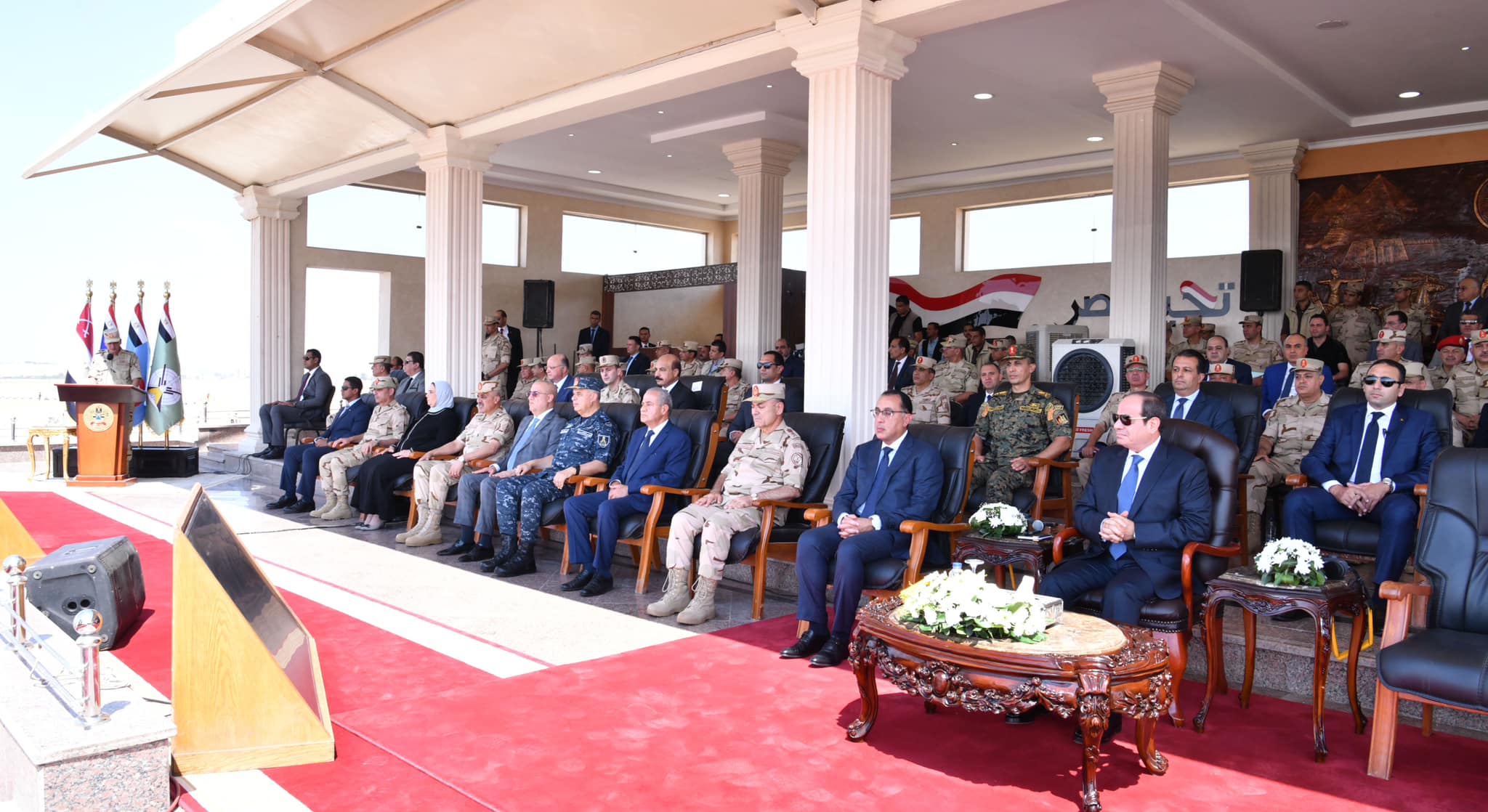 السيسي يتقدم بخالص العزاء لأسر الضحايا المصريين المتوفين