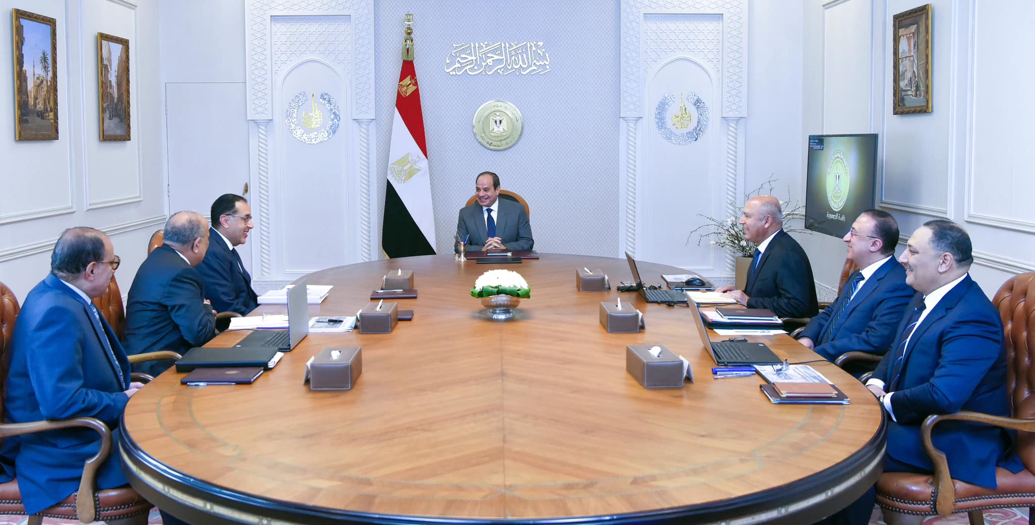 اجتماع الرئيس السيسي لإصلاح وتطوير شركات قطاع الأعمال العام