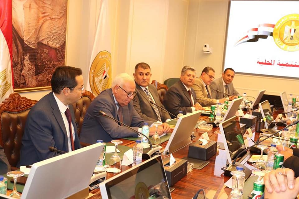وزيرا التنمية المحلية والبيئة مع محافظ بورسعيد