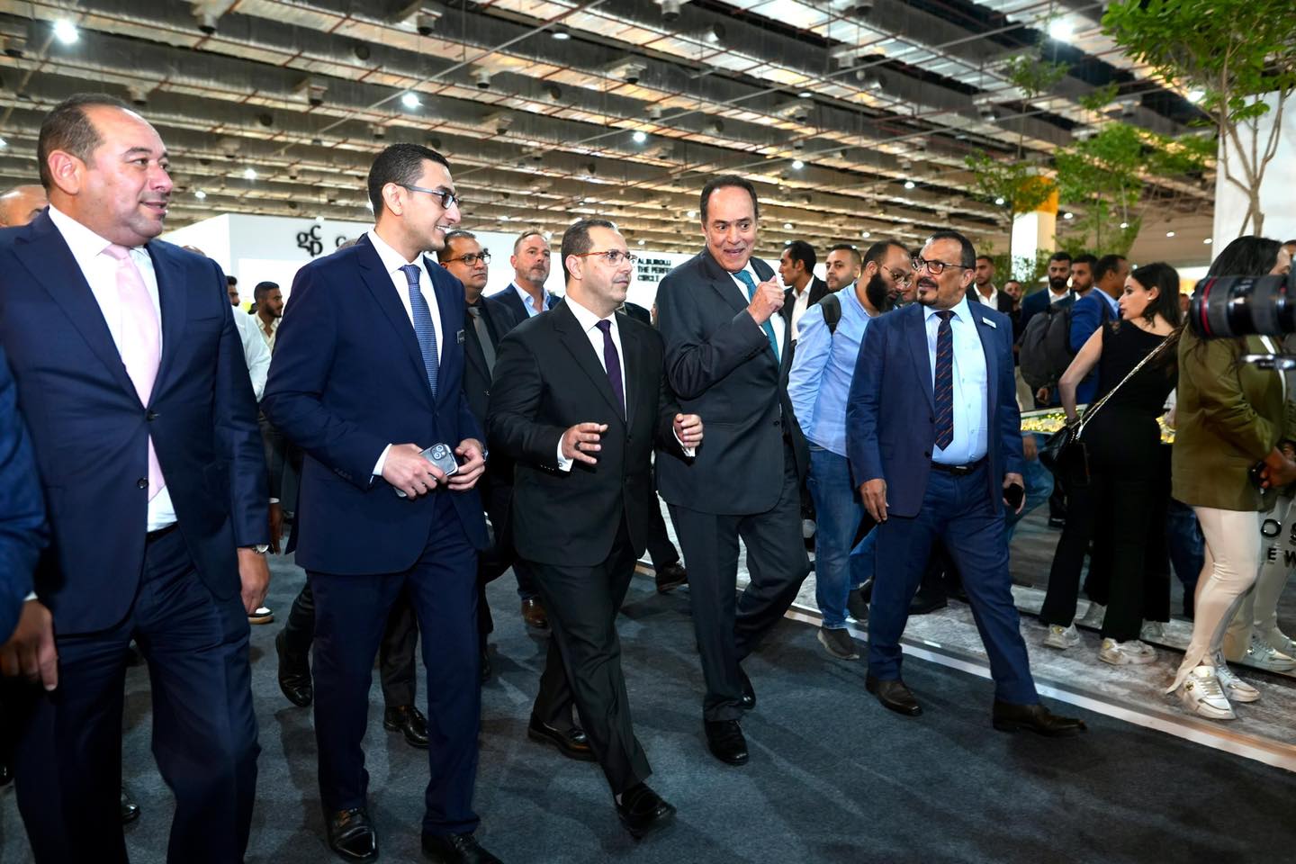 معاون وزير الإسكان يفتتح معرض سيتي سكيب