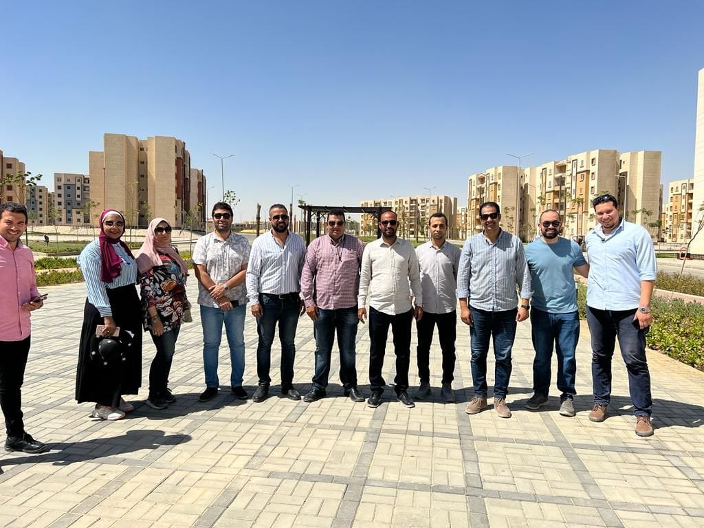 وزير الإسكان يُتابع موقف وحدات المبادرة الرئاسية سكن كل المصريين