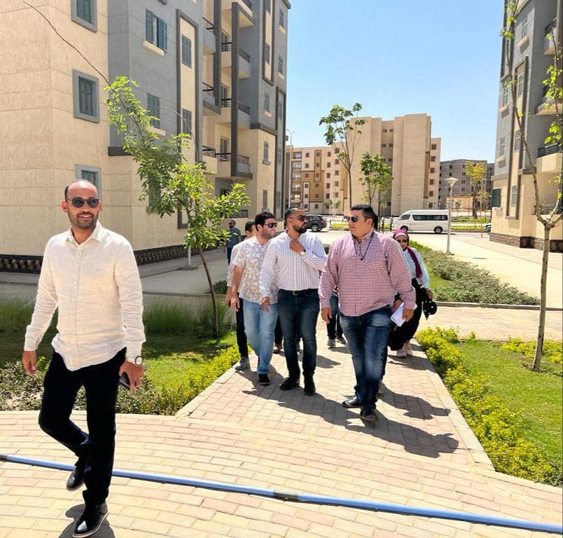وزير الإسكان يُتابع موقف وحدات المبادرة الرئاسية سكن كل المصريين