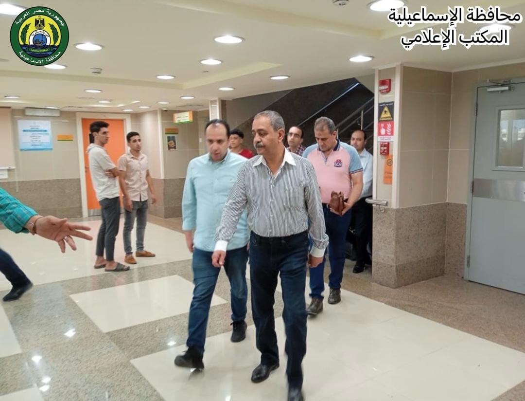 محافظ الإسماعيلية يطمئن على حالة المصابين بالحريق