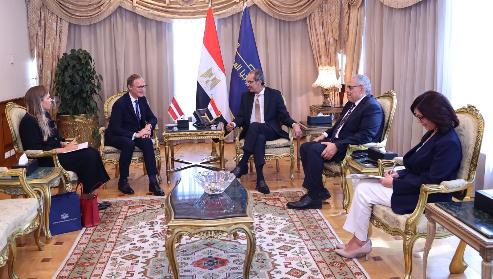 بحث سبل دفع التعاون بين مصر ولاتفيا