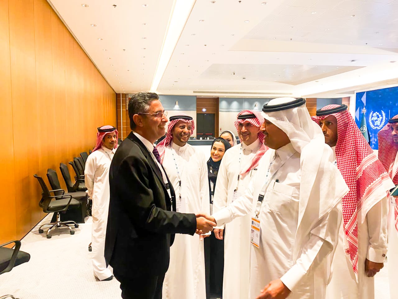 رئيس البريد يلتقي وزير النقل والخدمات اللوجيستية السعودي