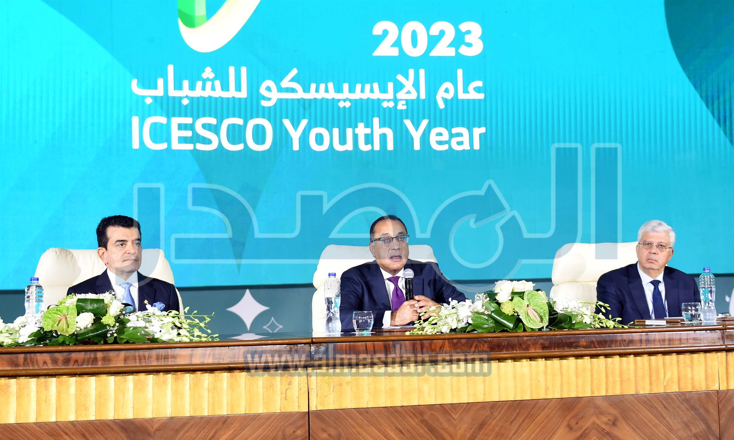 رئيس الوزراء يشارك في إطلاق عام الإيسيسكو للشباب