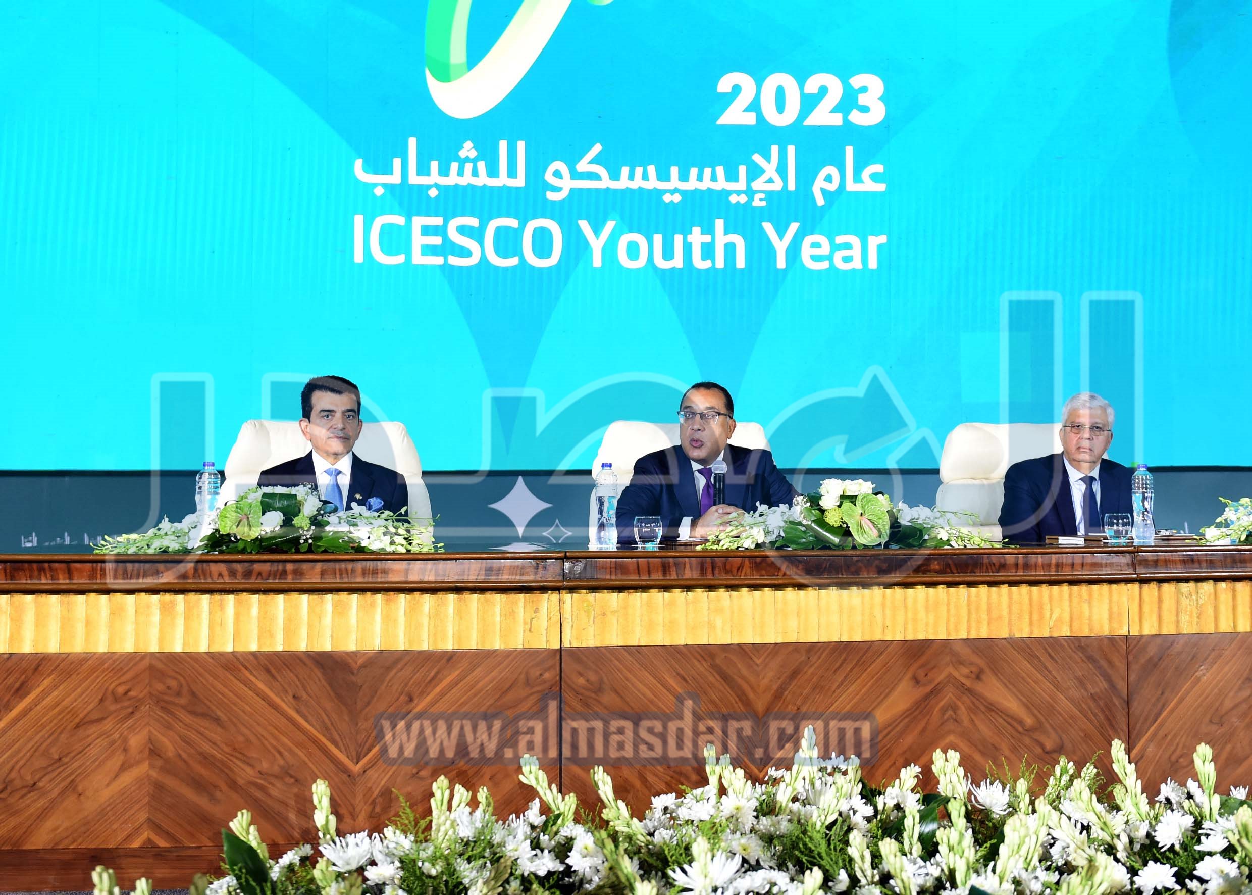 رئيس الوزراء يشارك في إطلاق عام الإيسيسكو للشباب