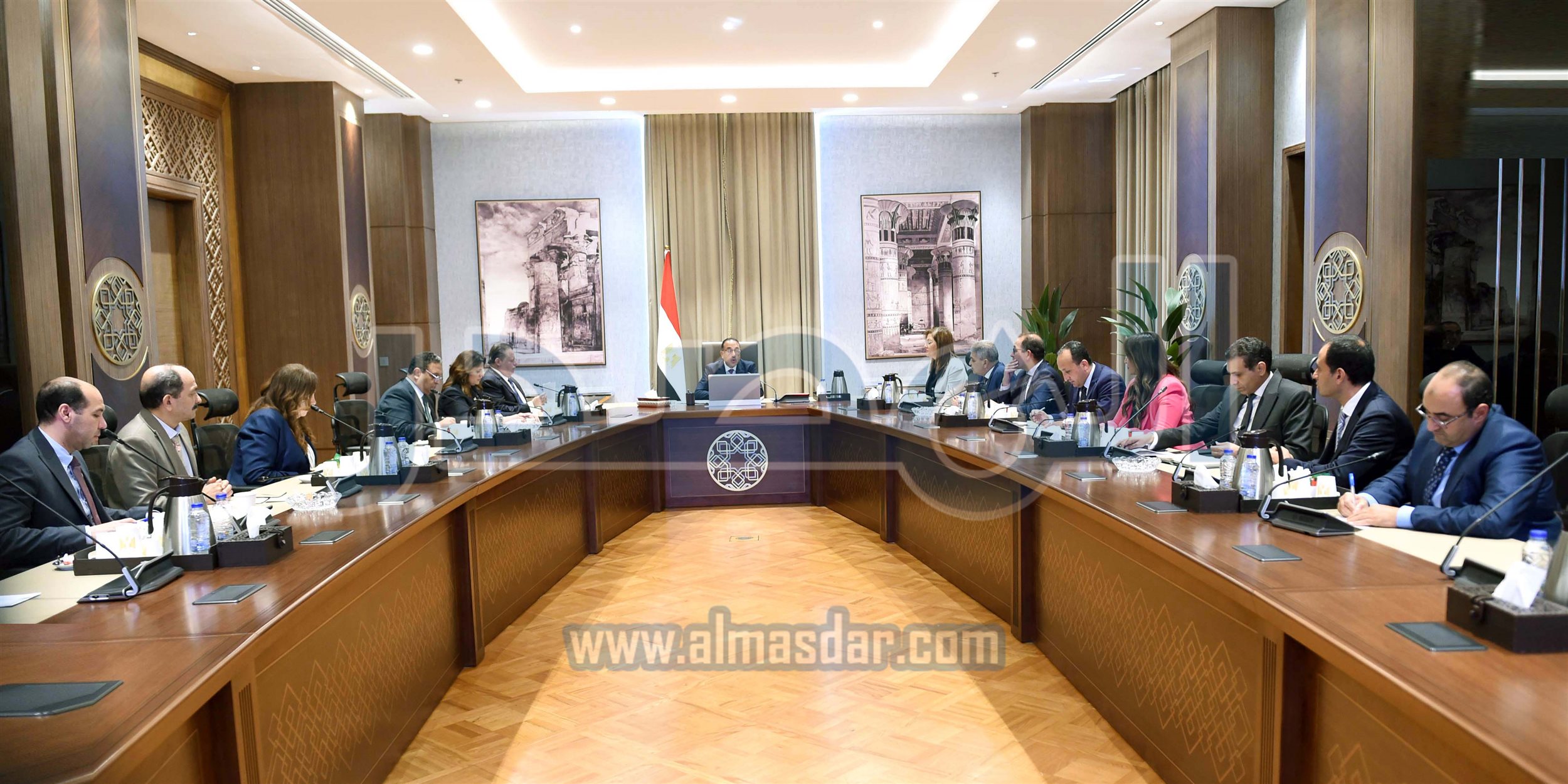 اجتماع بشأن بحث واستعراض مجالات الاستثمار الواعدة في مصر