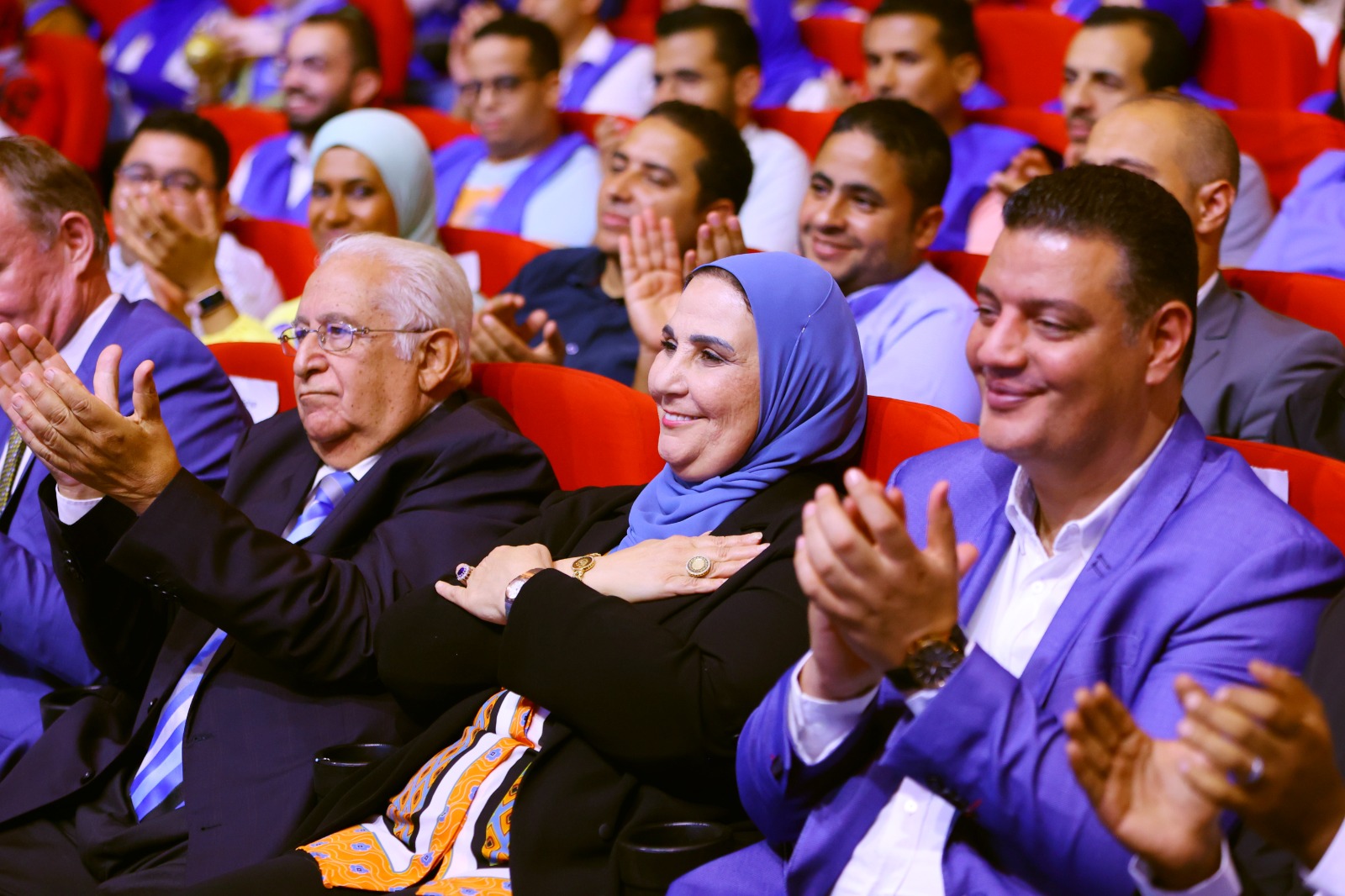 القباج توقع وثيقة انطلاق مبادرة وزارة التضامن