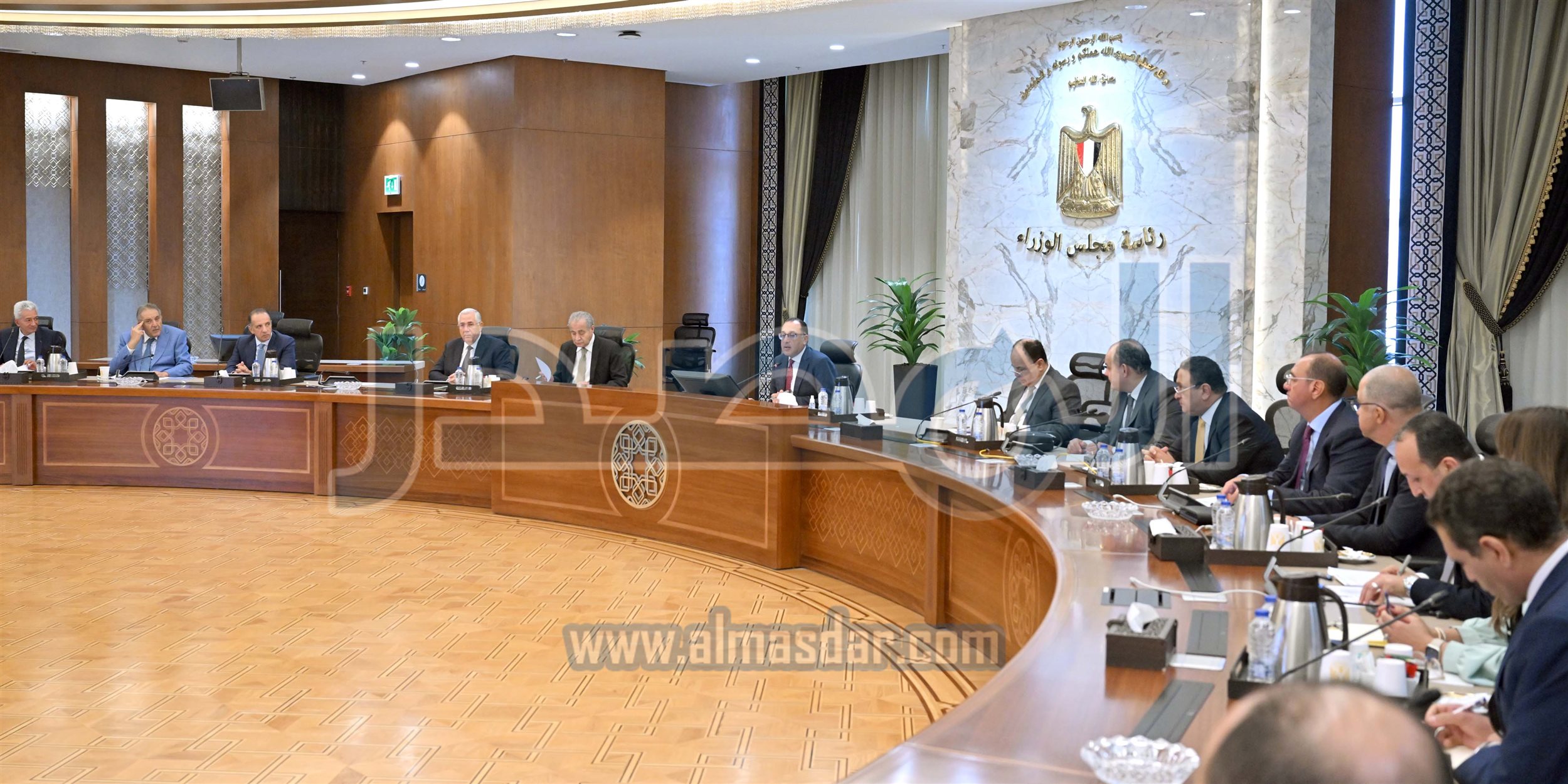 اجتماع موسع بشان مبادرة خفض اسعار السلع الاساسية
