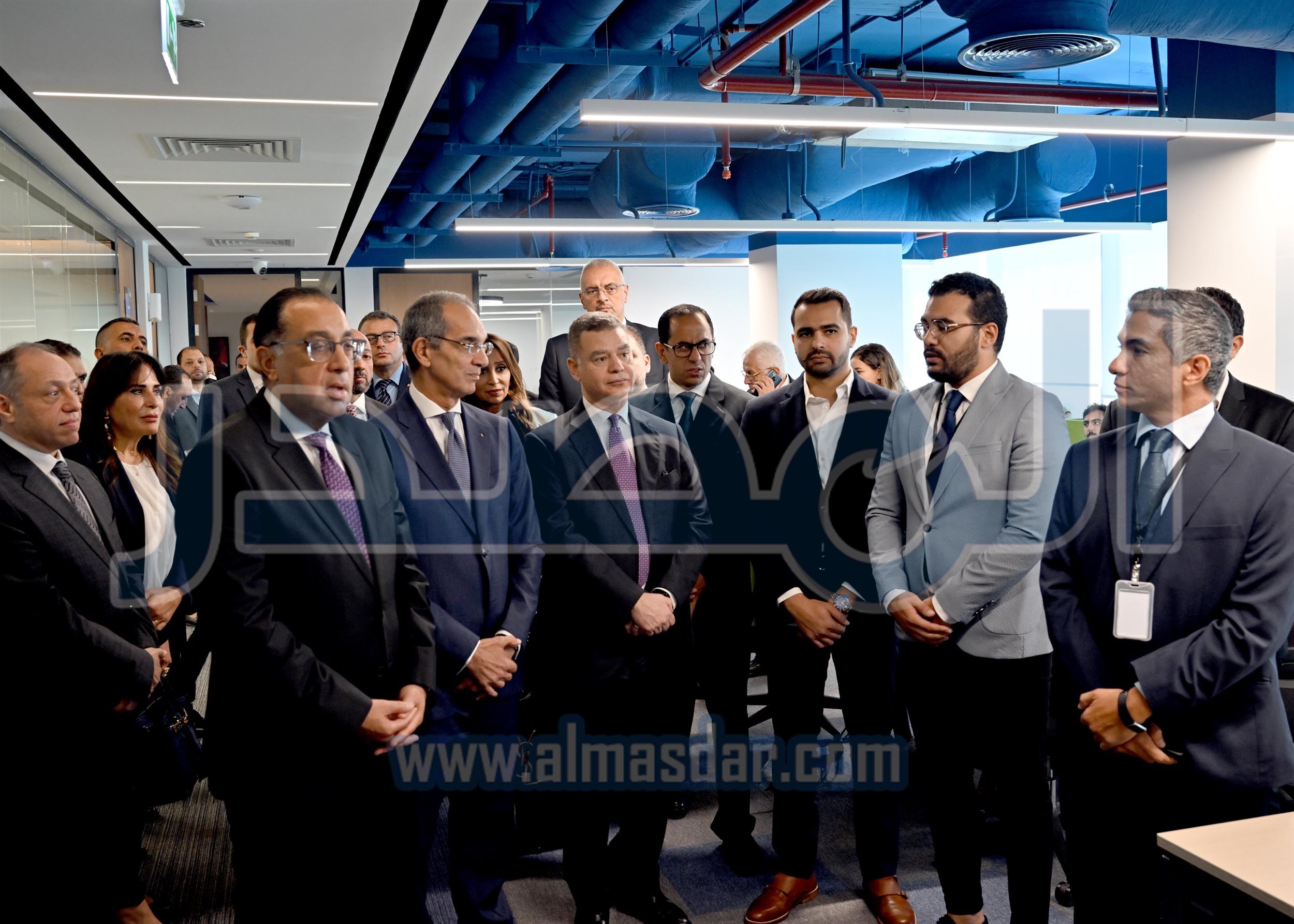 مدبولى يزور عدداً من الشركات العالمية في مجال صناعة التعهيد
