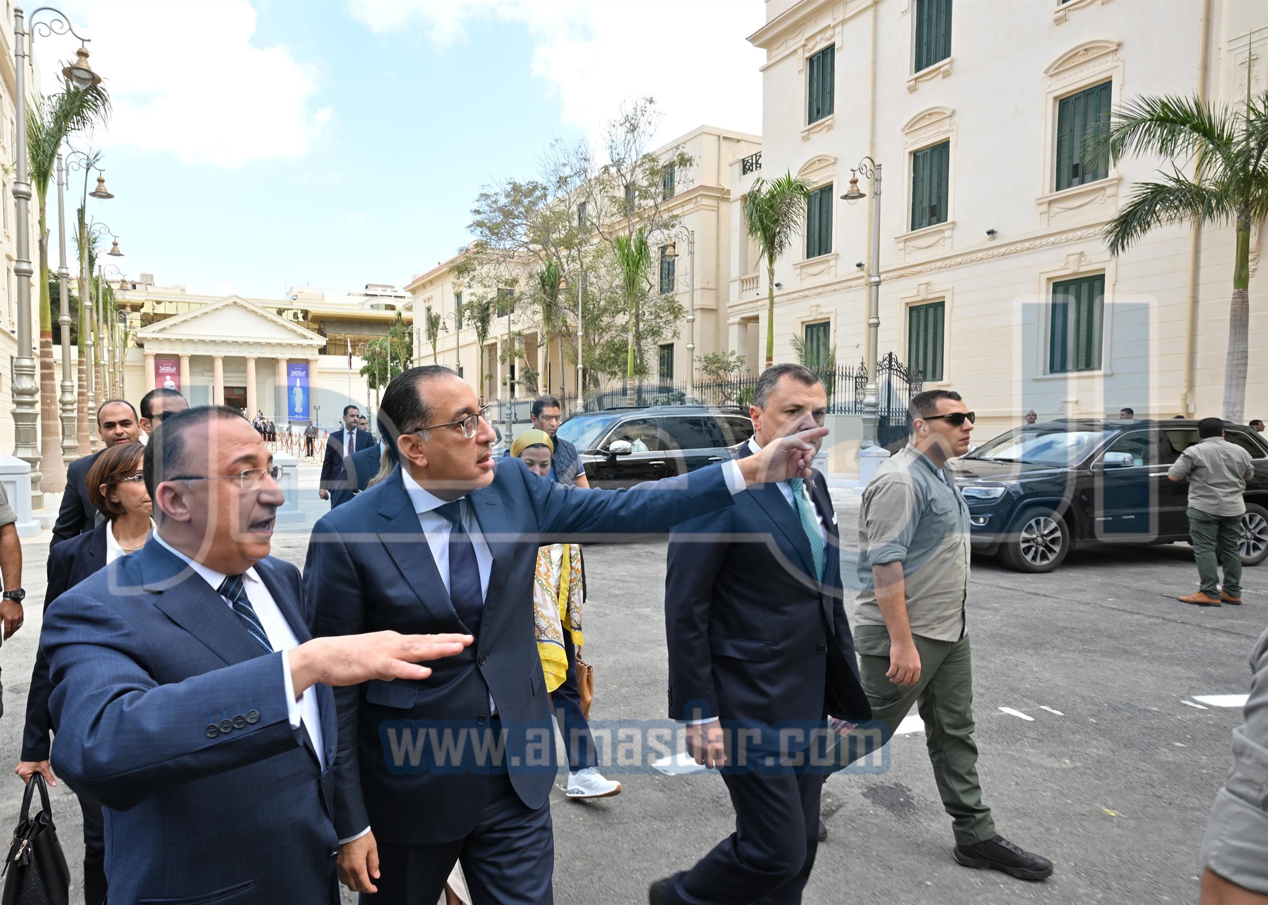 رئيس الوزراء يفتتح المتحف اليوناني الروماني بالإسكندرية
