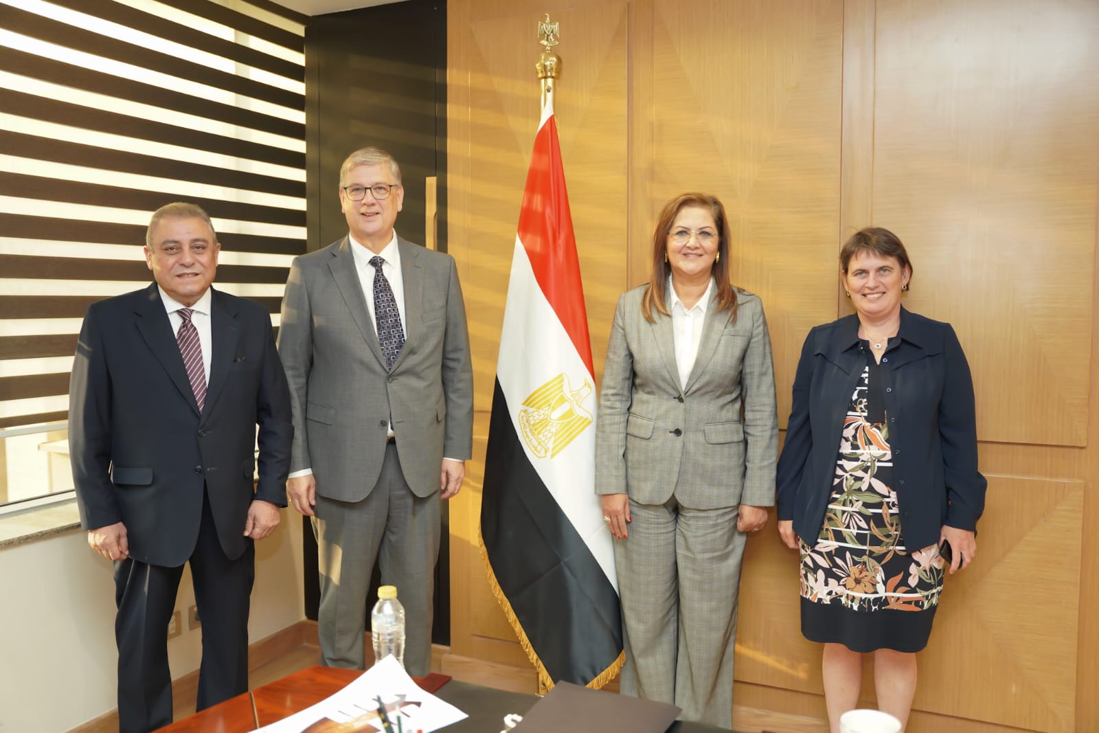 بحث سبل تعزيز التعاون بين مصر وهولندا