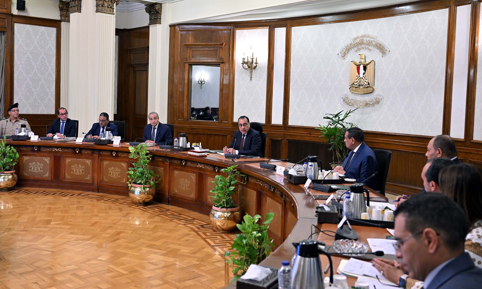 رئيس الوزراء يتابع موقف تنفيذ مبادرة خفض الأسعار