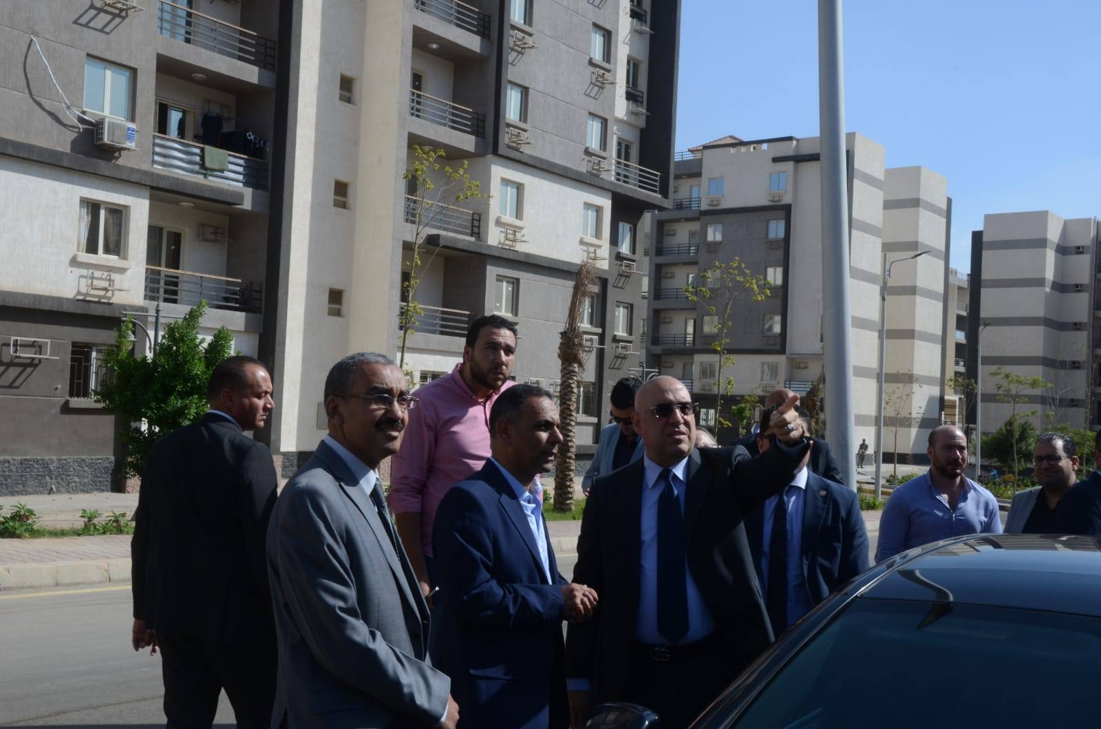 الجزار يتفقد الوحدات السكنية مشروع
