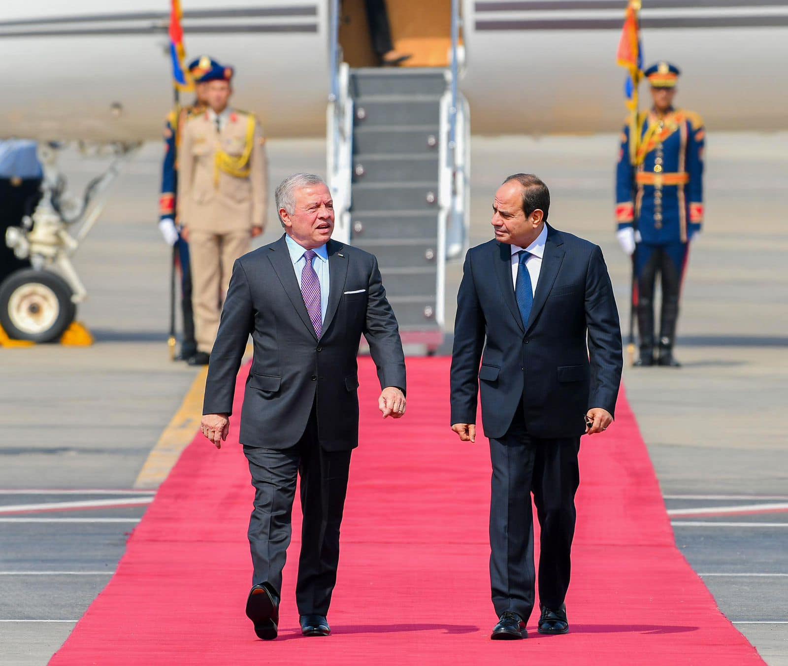 الرئيس السيسي يستقبل العاهل الأردني