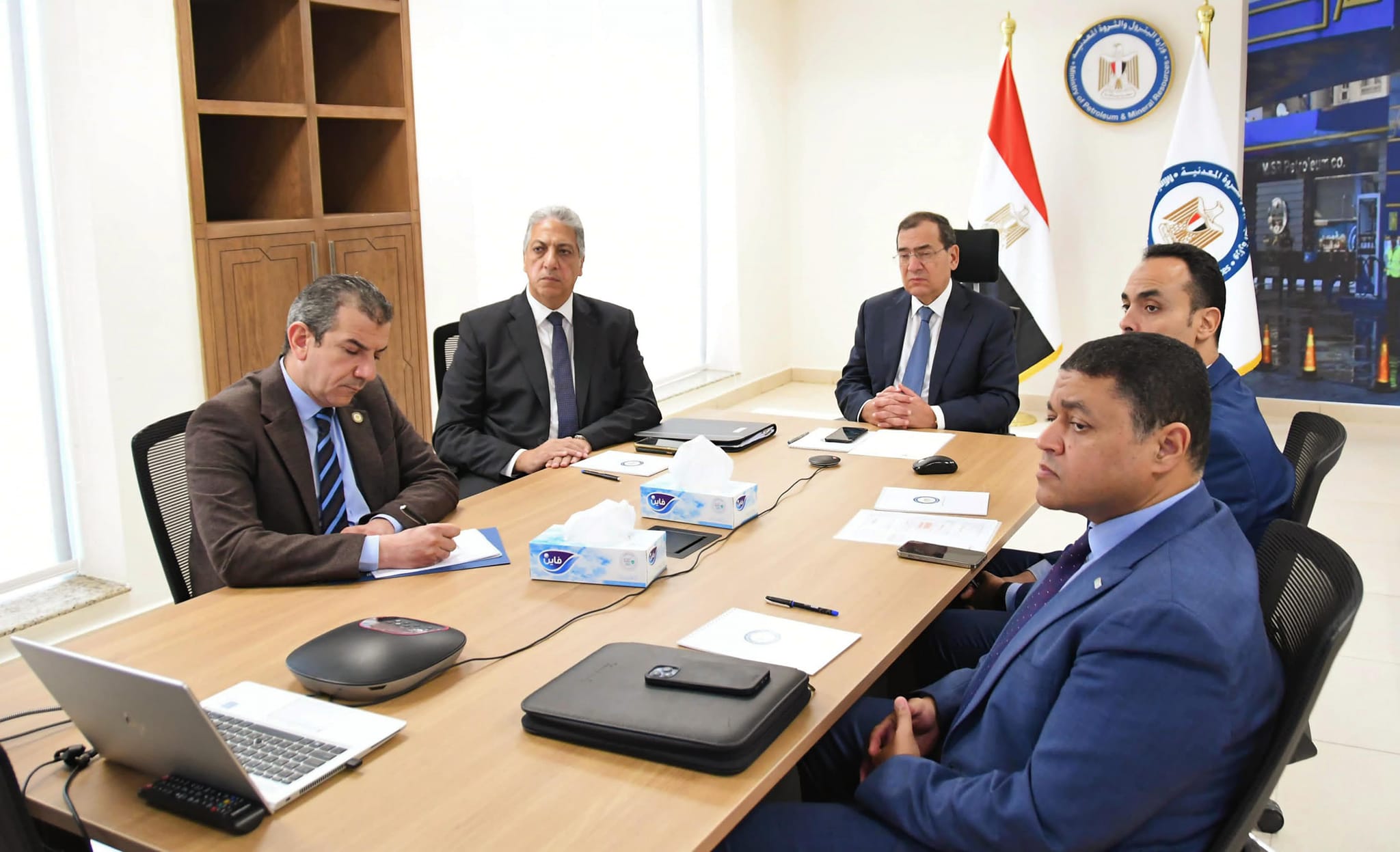 إطلاق منظومة رقمية متكاملة لإدارة وتداول المنتجات البترولية