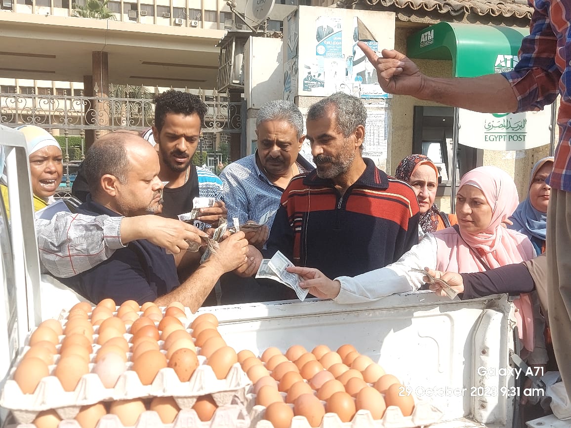 اطلاق 10 منافذ متحركة في 8 محافظات لبيع بيض المائدة