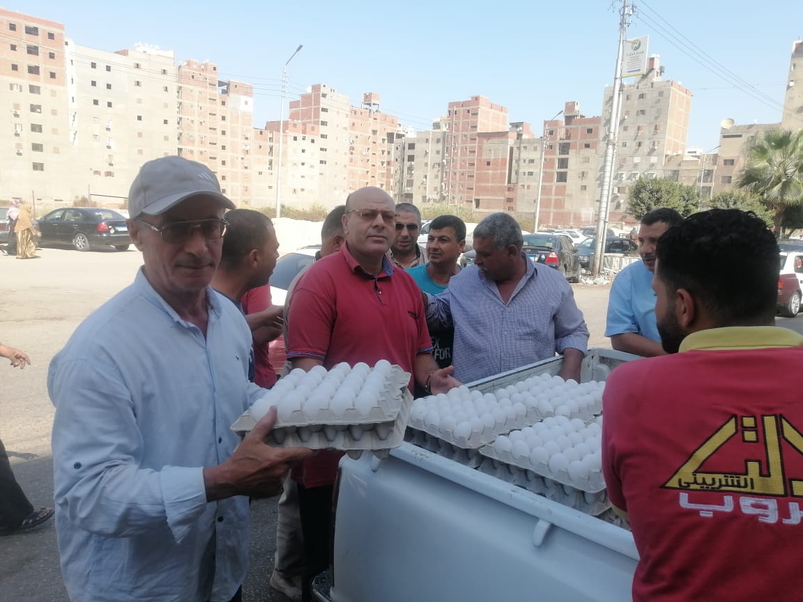 اطلاق 10 منافذ متحركة في 8 محافظات لبيع بيض المائدة