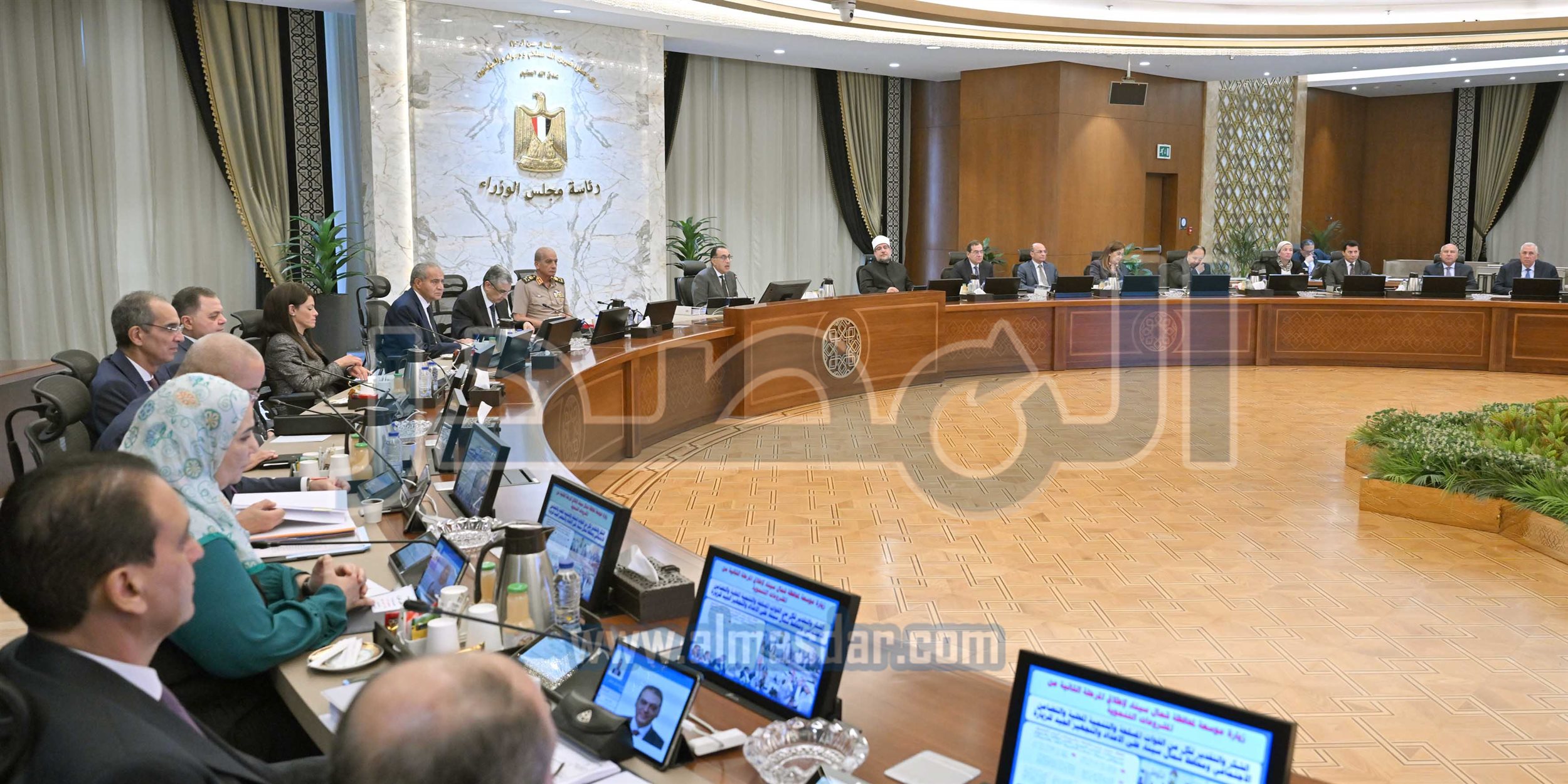 مجلس الوزراء يبدأ اجتماعه الأسبوعي بالعاصمة الإدارية