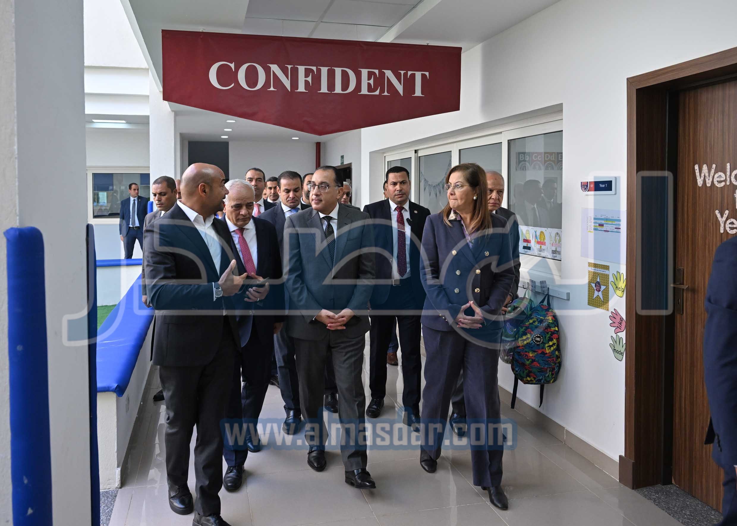 مدبولى يفتتح مجمع المدارس بالقرية الكونية بحدائق أكتوبر
