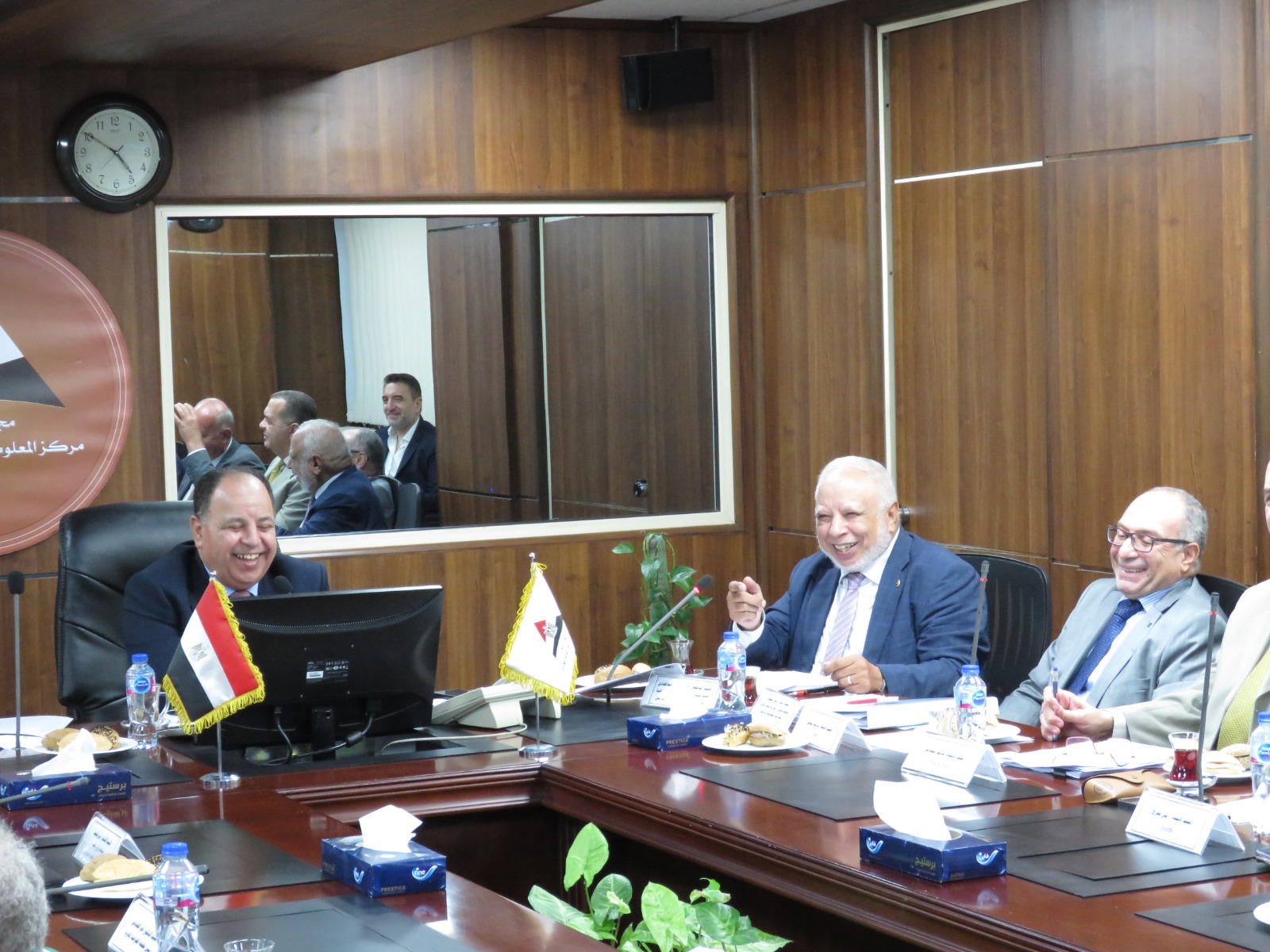 وزير المالية فى اجتماع مع ممثلي المحاسبين والمراجعين