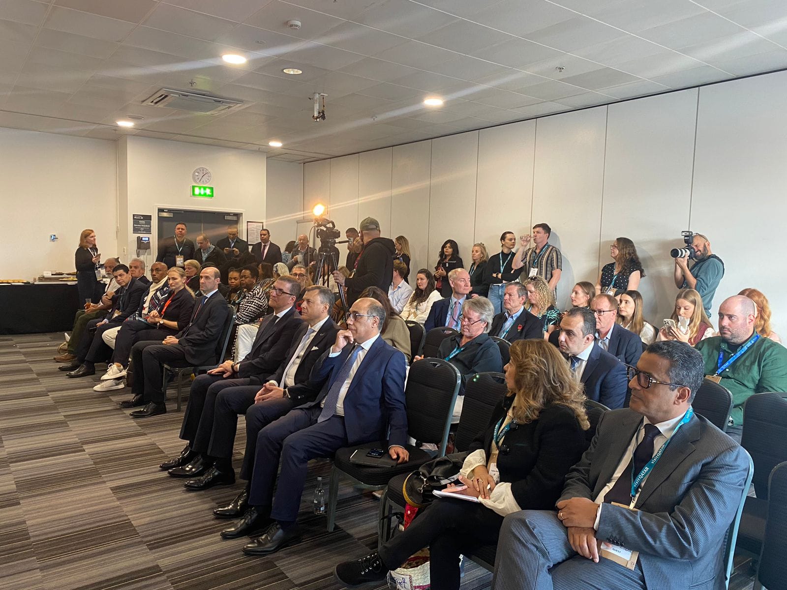 مؤتمر وزير السياحة بحضور ممثلي كبرى وسائل الإعلام البريطانية والدولية