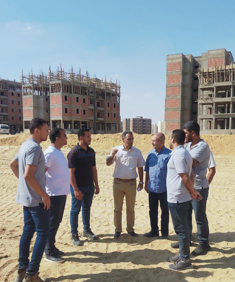 الجزار يتابع موقف العمل بمشروعات الكهرباء والمرافق والخدمات