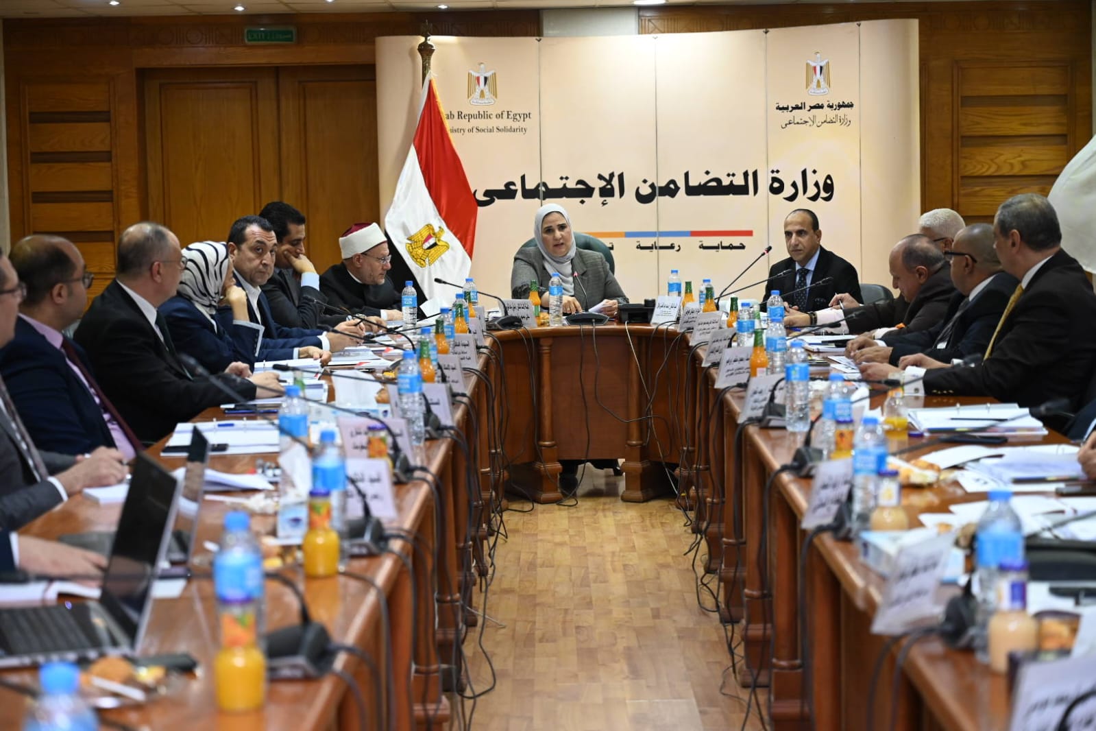 القباج تترأس اجتماع مجلس إدارة بنك ناصر الاجتماعي