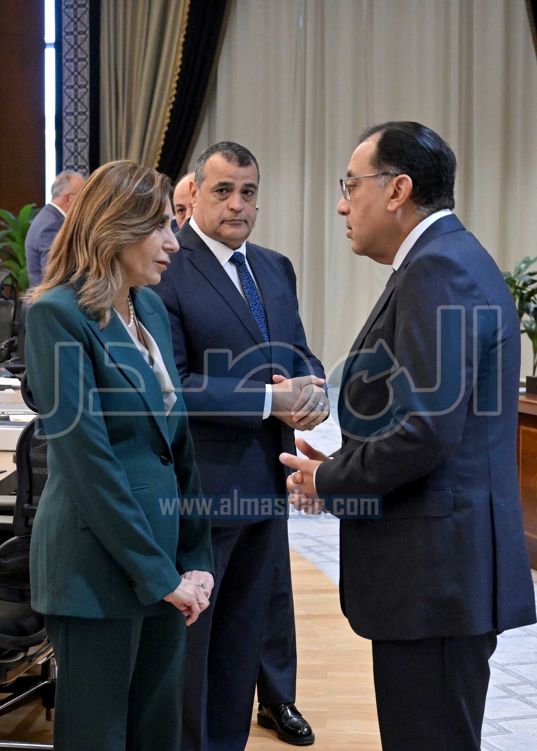 مجلس الوزراء يبدأ اجتماعه الأسبوعي بالعاصمة الإدارية