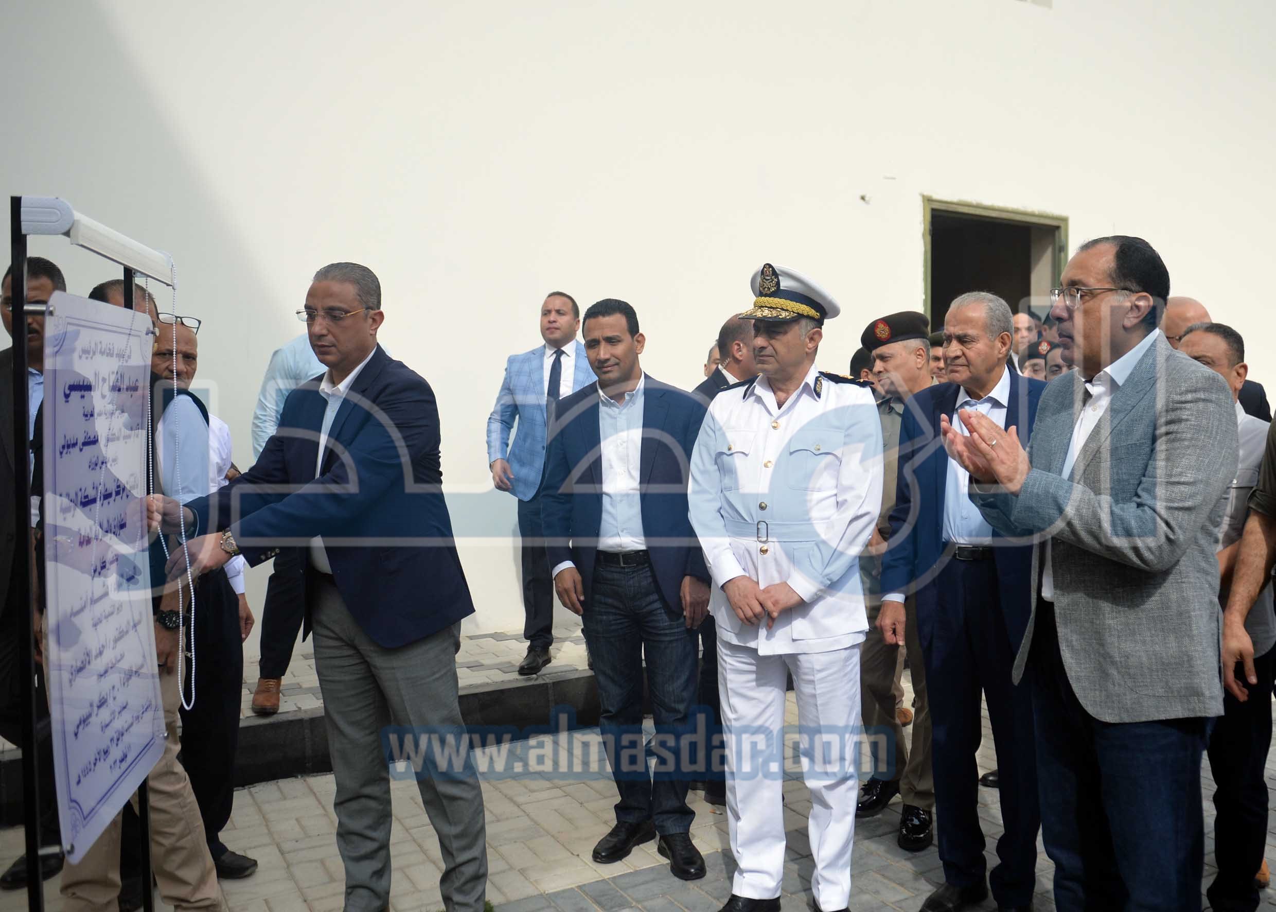رئيس الوزراء يشهد الافتتاح والتشغيل التجريبي لمركز السيطرة للشبكة الوطنية